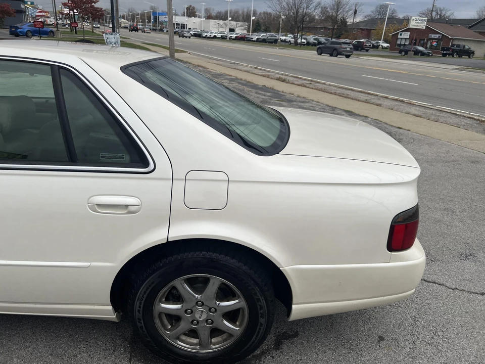 1999 Cadillac Seville - Image 18 of 31