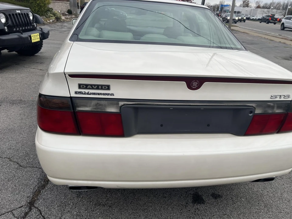 1999 Cadillac Seville - Image 24 of 31