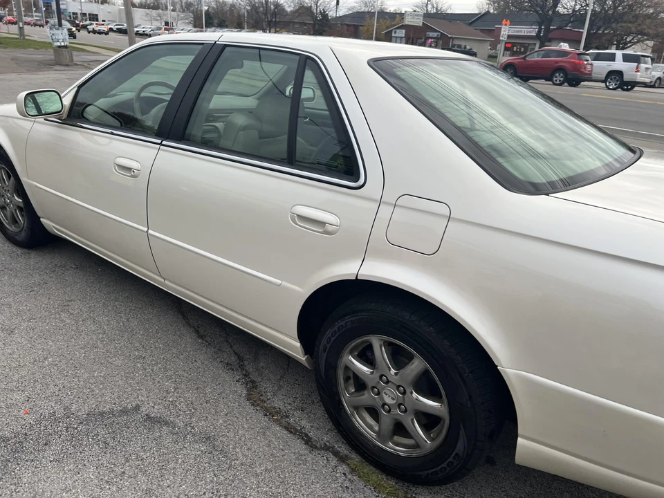 1999 Cadillac Seville - Image 19 of 31