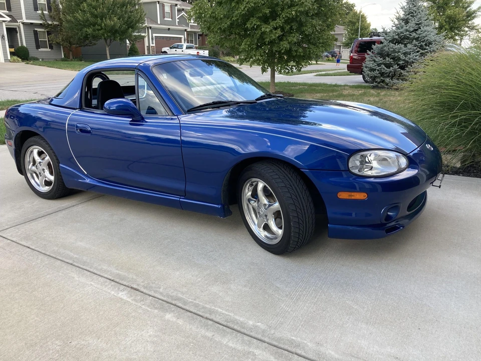 1999 Mazda NB MX-5 Miata - Image 2 of 31