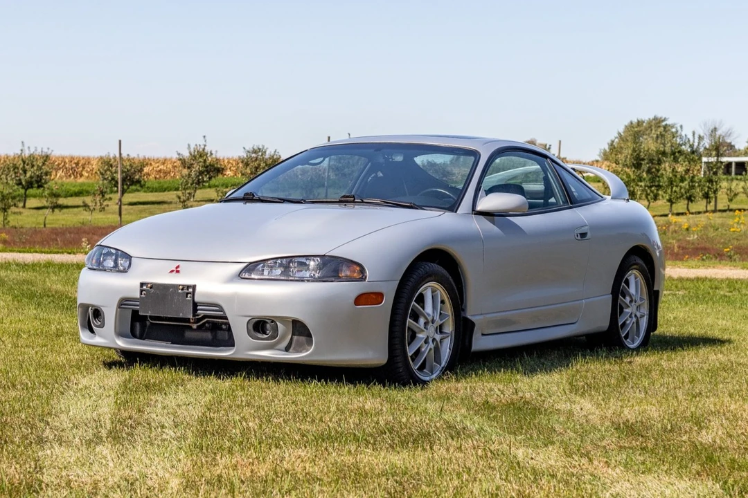 1999 Mitsubishi Eclipse 2nd Gen - Image 11 of 31