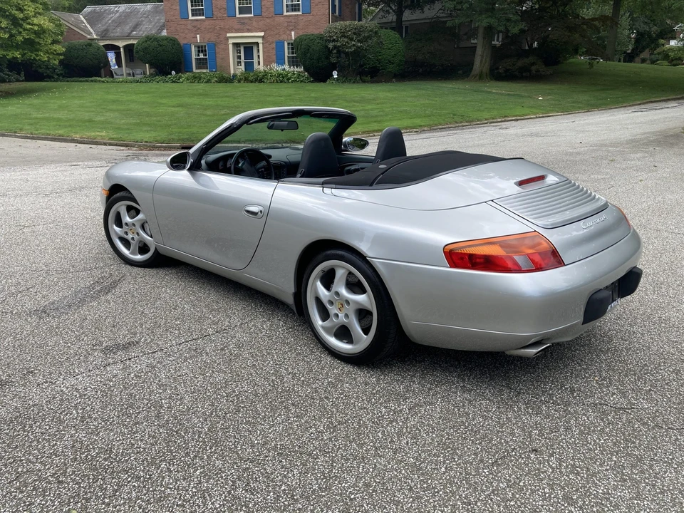 1999 Porsche 996 Carrera - Image 11 of 31