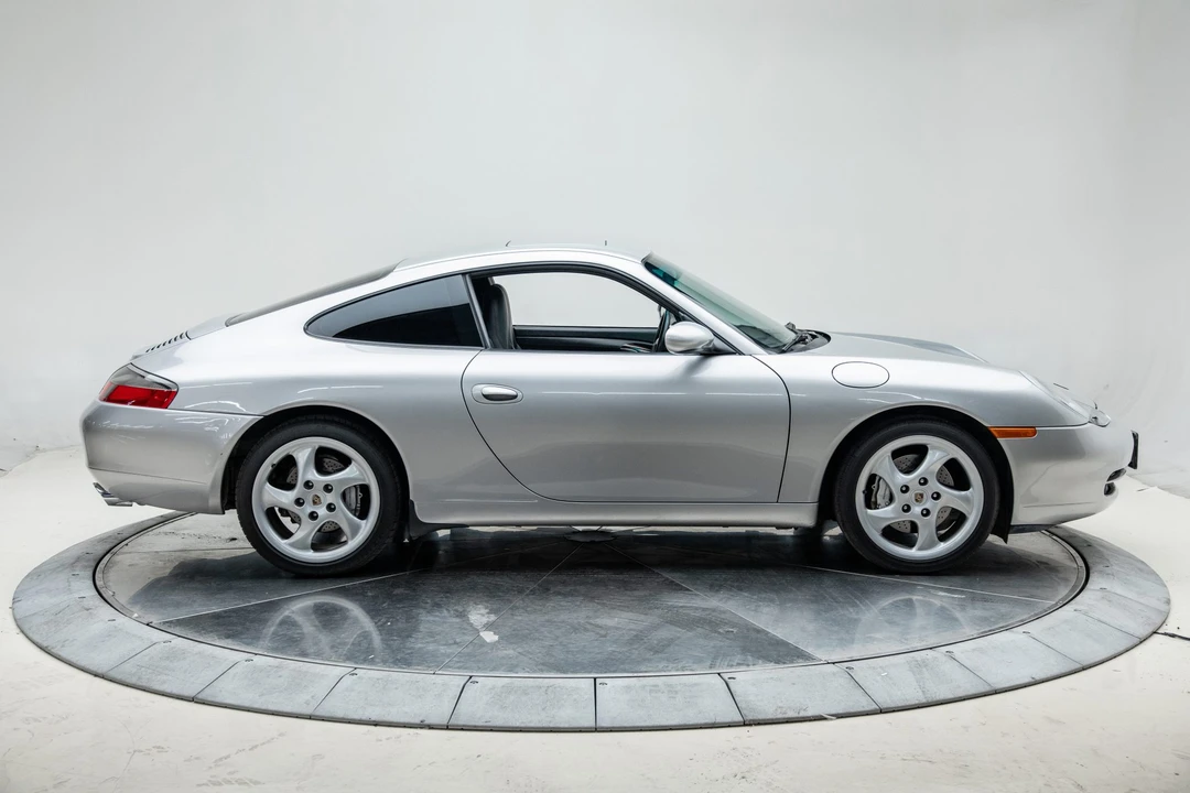 1999 Porsche 996 Carrera - Image 7 of 31