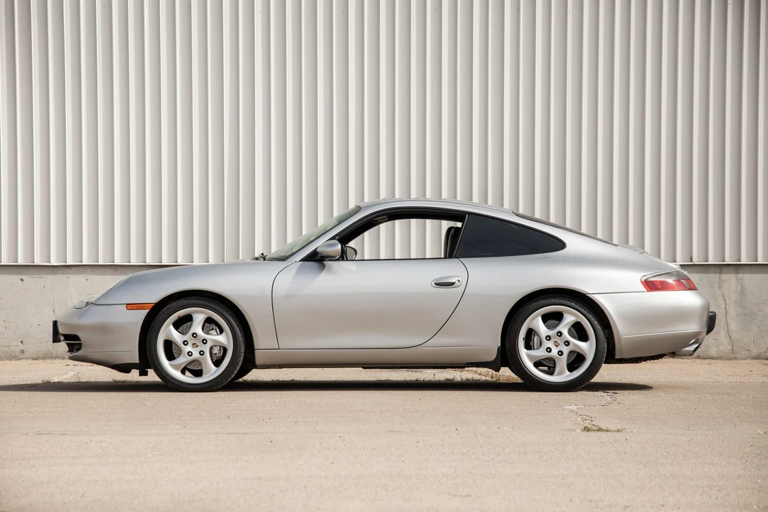 1999 Porsche 996 Carrera - Image 15 of 31