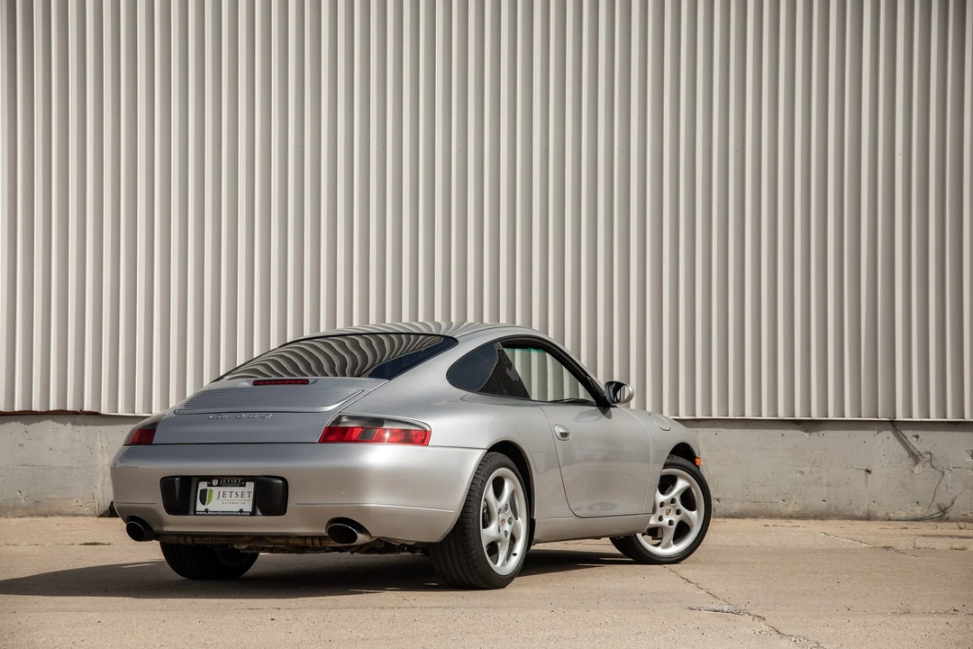 1999 Porsche 996 Carrera - Image 19 of 31