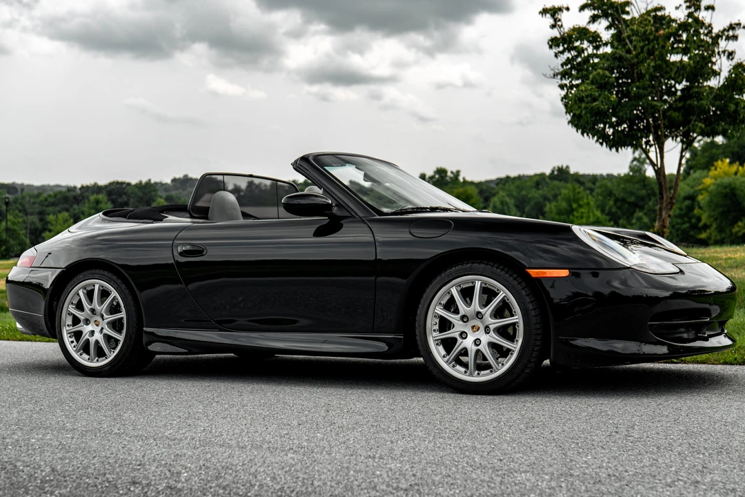 1999 Porsche 996 Carrera - Image 17 of 31