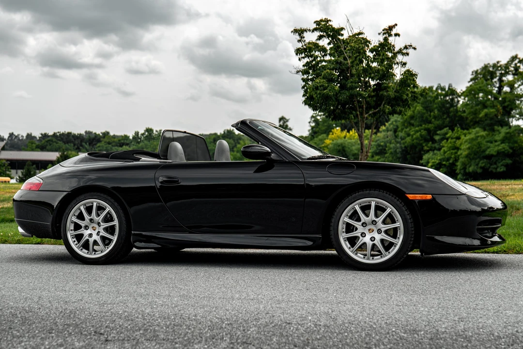 1999 Porsche 996 Carrera - Image 19 of 31