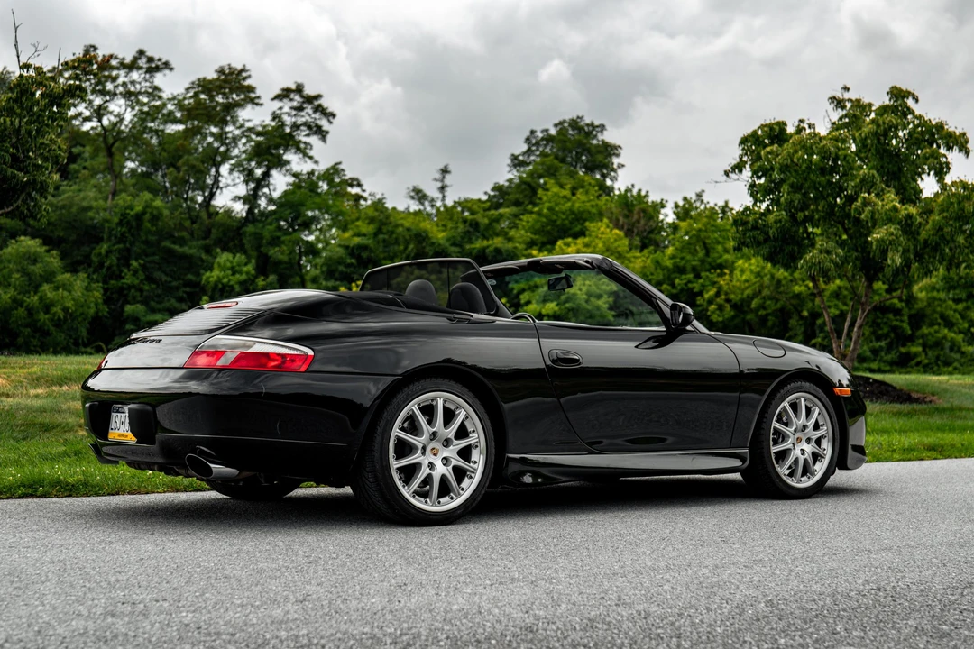 1999 Porsche 996 Carrera - Image 25 of 31