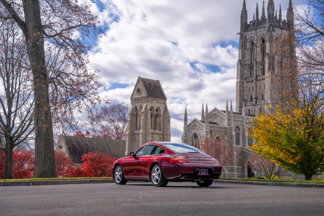 1999 Porsche 996 Carrera - Image 6 of 31