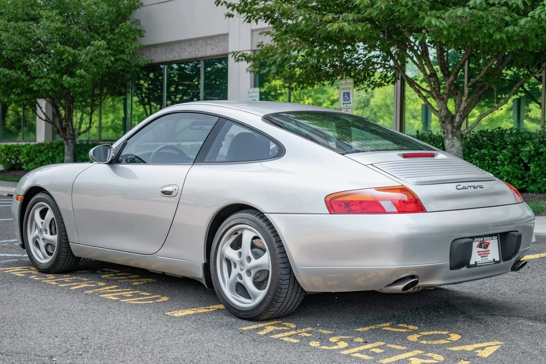1999 Porsche 996 Carrera - Image 6 of 31