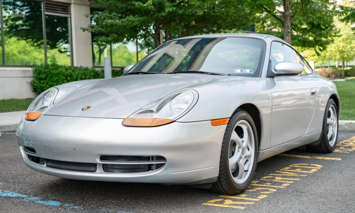 1999 Porsche 996 Carrera - Image 8 of 31