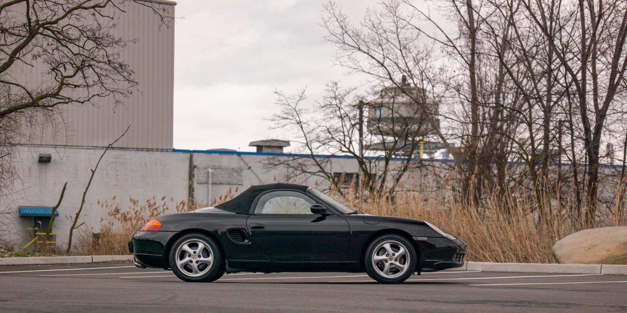 1999 Porsche 986 Boxster - Image 25 of 31