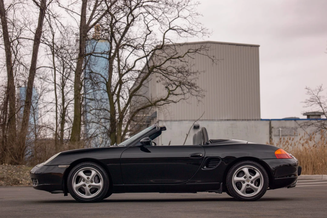 1999 Porsche 986 Boxster - Image 11 of 31