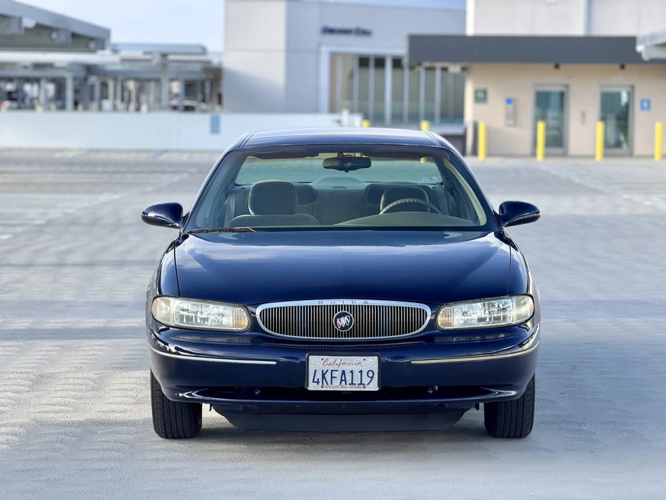 2000 Buick Century - Image 4 of 31