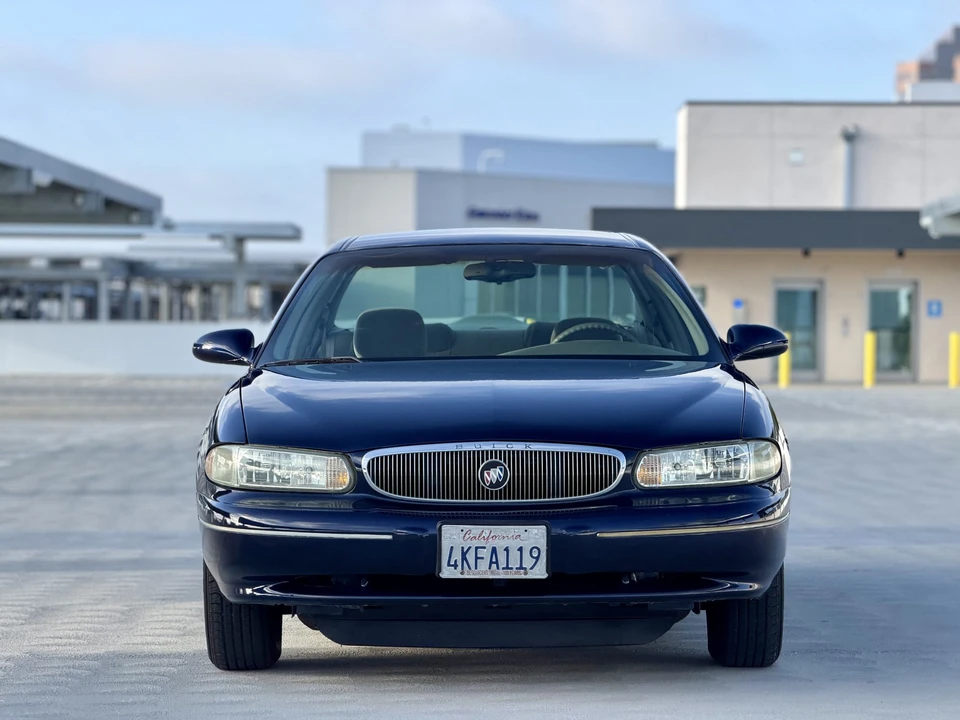 2000 Buick Century - Image 5 of 31