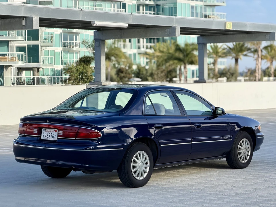 2000 Buick Century - Image 8 of 31