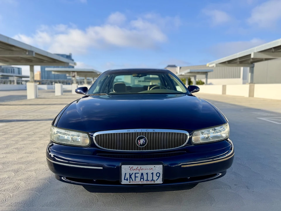 2000 Buick Century - Image 18 of 31