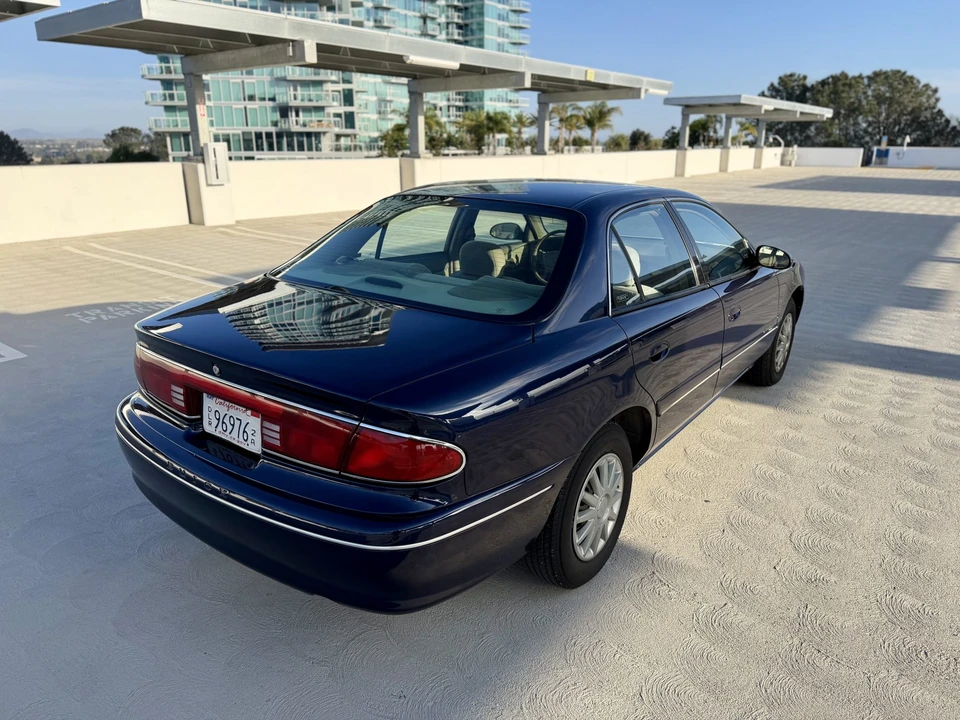 2000 Buick Century - Image 28 of 31