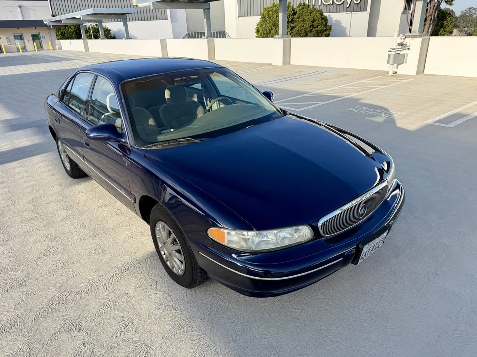 2000 Buick Century - Image 22 of 31