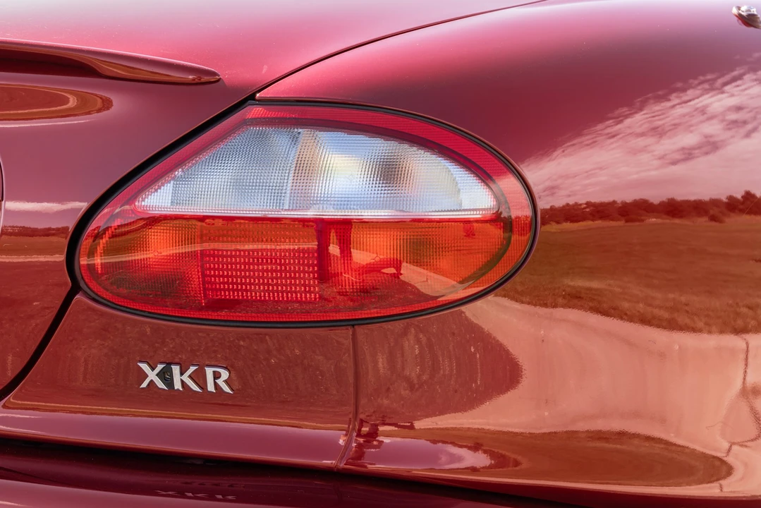 2000 Jaguar X100 XKR - Image 29 of 31