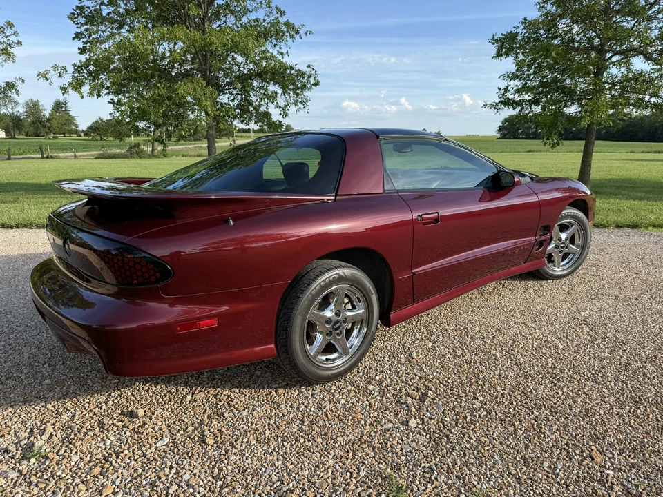 2000 Pontiac Firebird Trans Am 4th Gen - Image 15 of 31