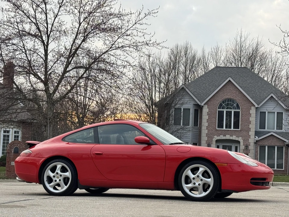 2000 Porsche 996 Carrera - Image 8 of 31