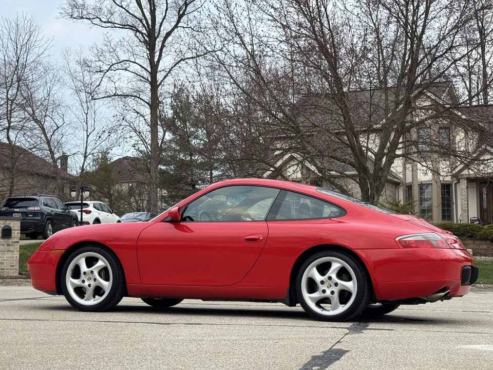 2000 Porsche 996 Carrera - Image 26 of 31