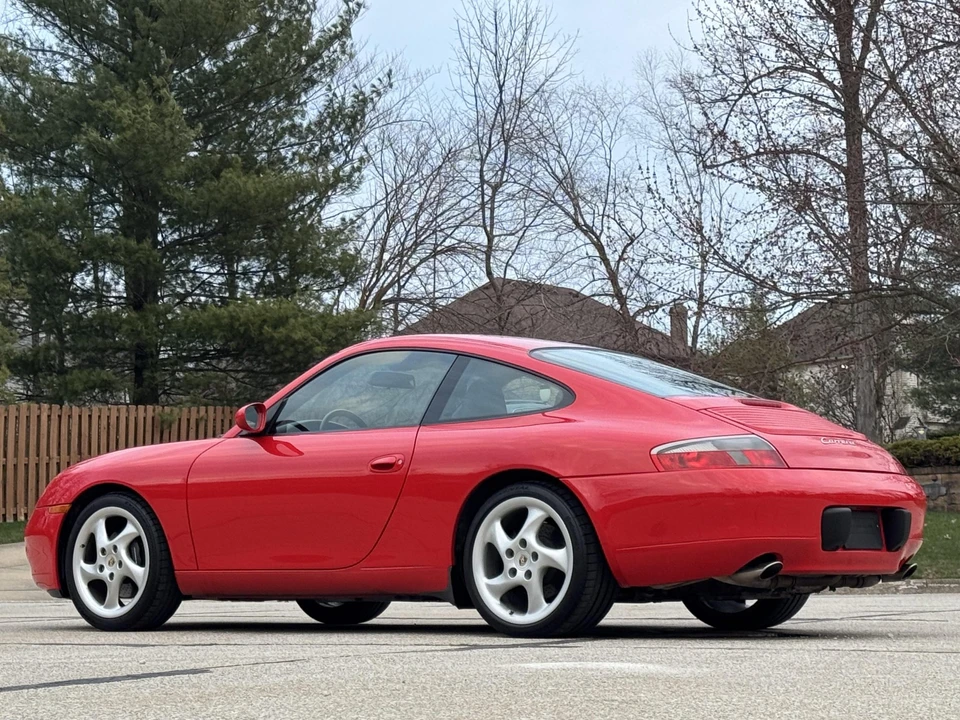 2000 Porsche 996 Carrera - Image 27 of 31