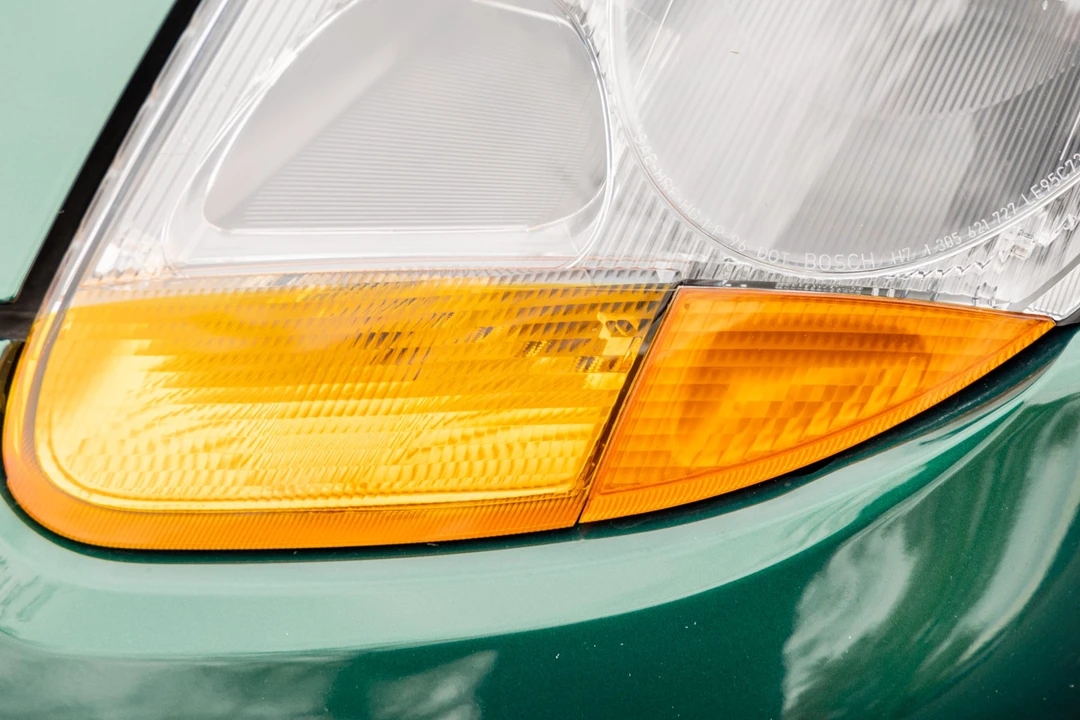 2000 Porsche 986 Boxster - Image 16 of 31
