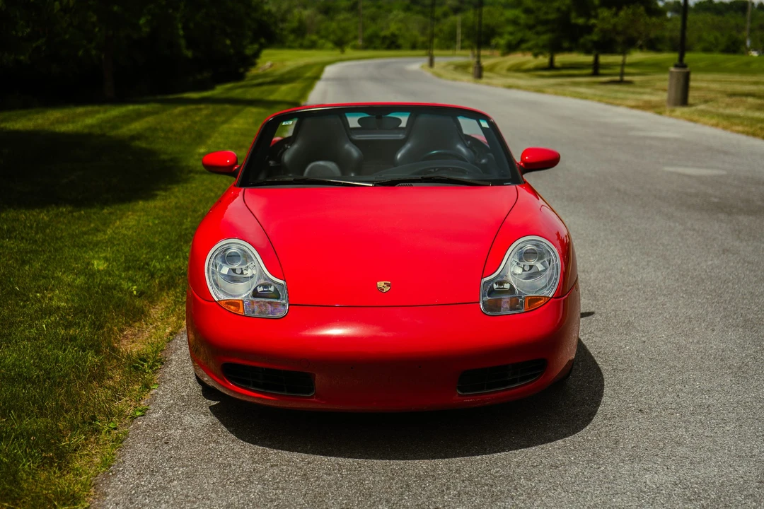 2000 Porsche 986 Boxster - Image 2 of 31