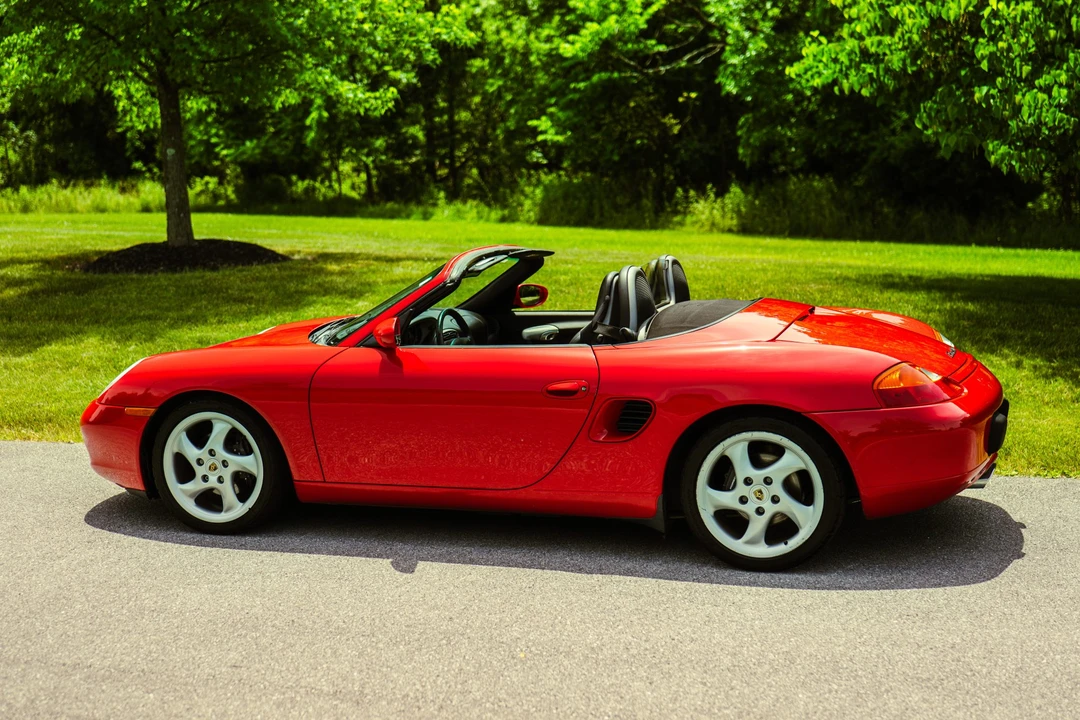 2000 Porsche 986 Boxster - Image 9 of 31