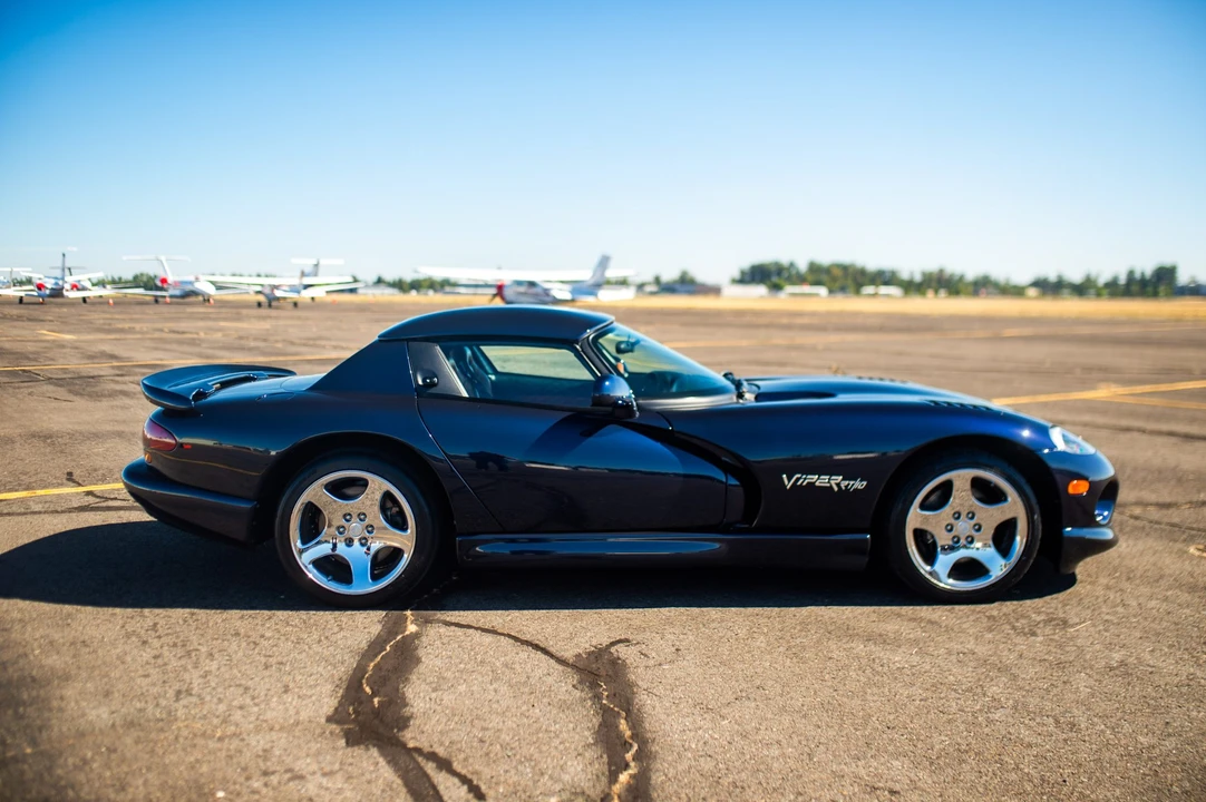 2001 Dodge Viper 2nd Gen - Image 13 of 31