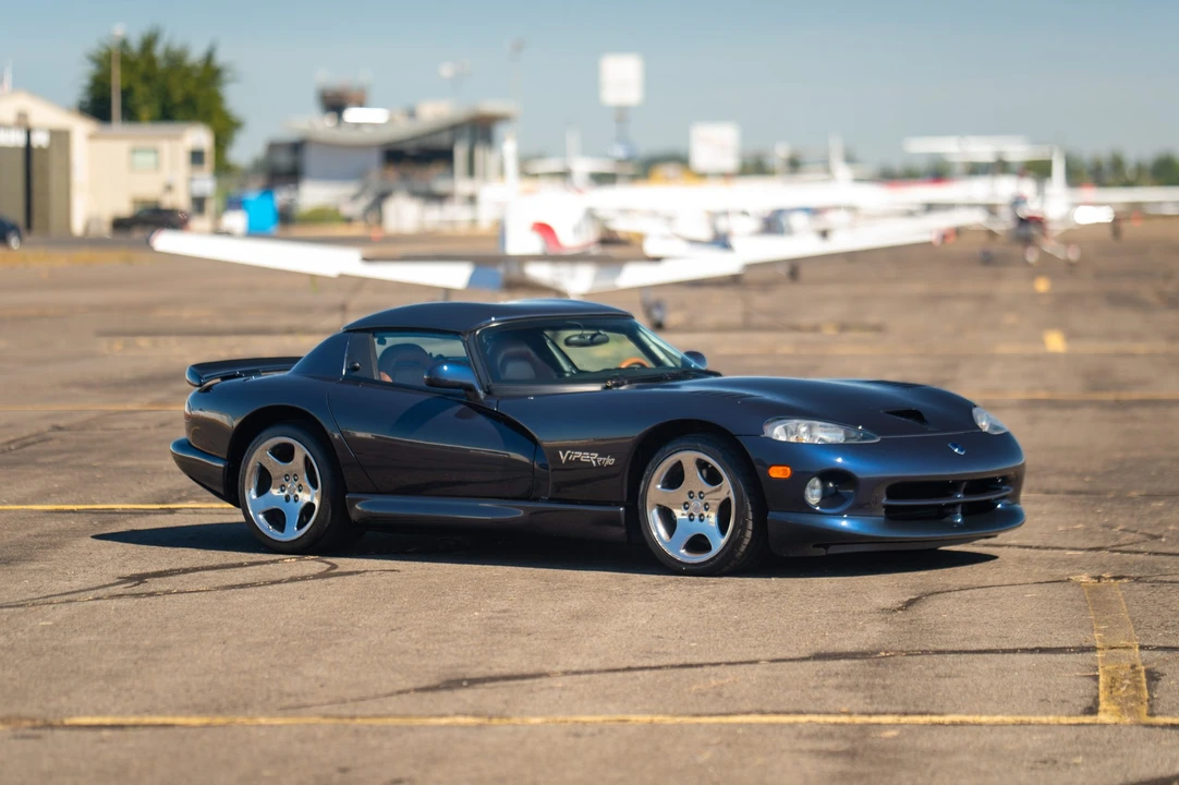 2001 Dodge Viper 2nd Gen - Image 11 of 31