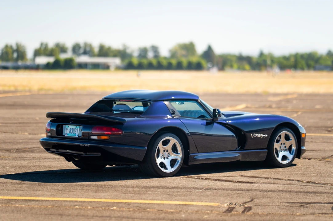 2001 Dodge Viper 2nd Gen - Image 16 of 31