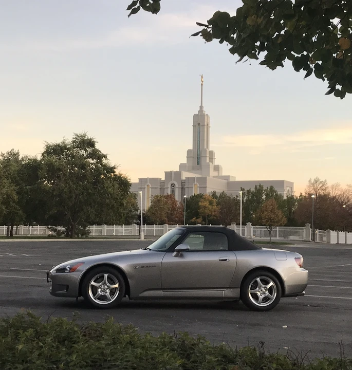 2001 Honda AP1 S2000 - Image 2 of 31