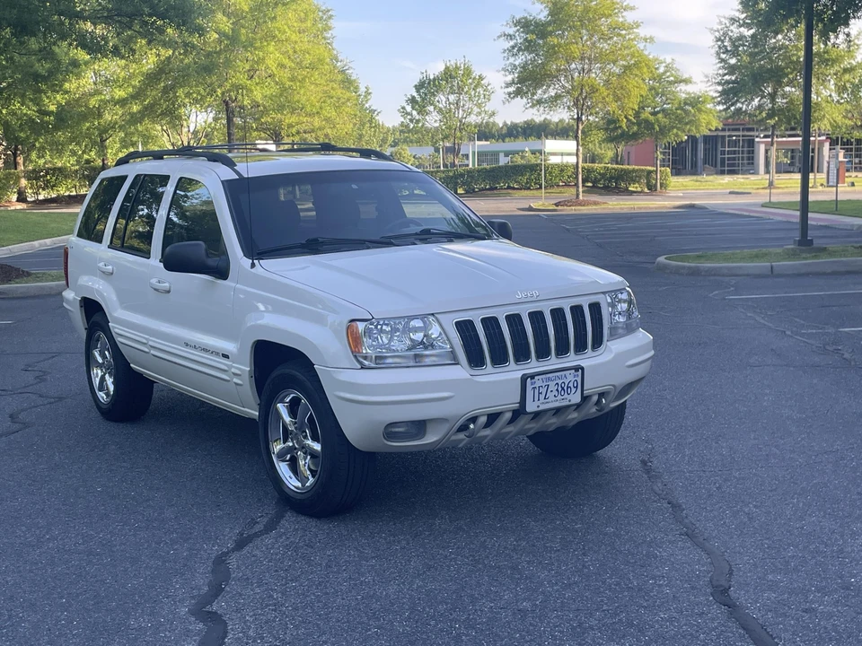 2001 Jeep WJ Grand Cherokee - Image 2 of 31