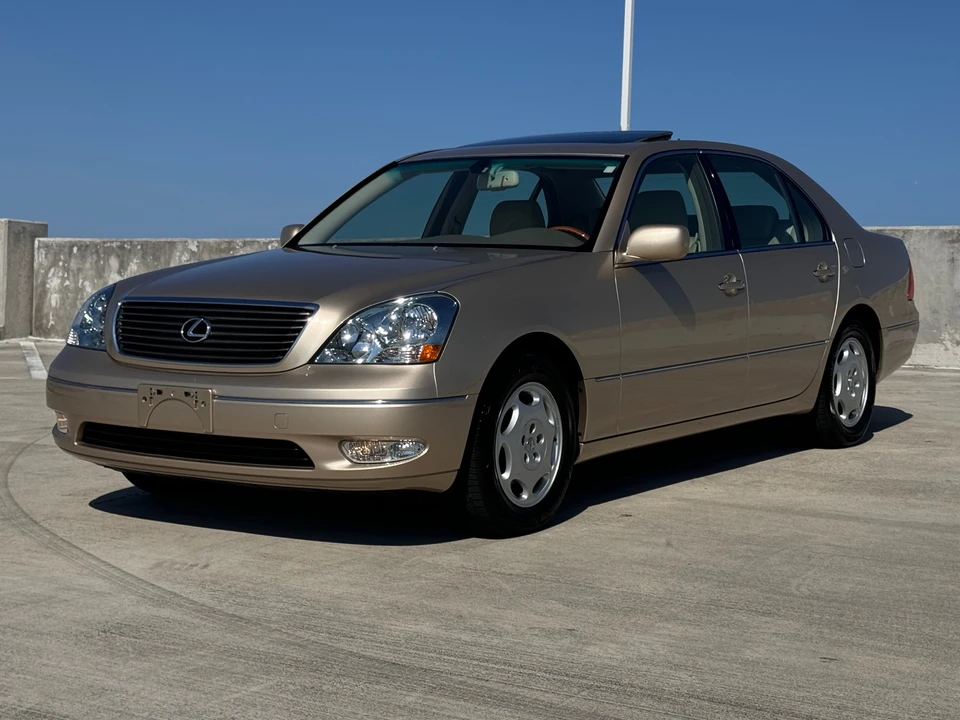 2001 Lexus LS 3rd Gen - Image 2 of 31