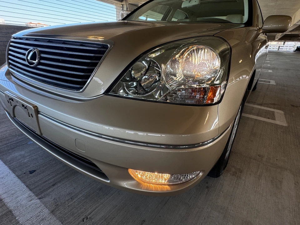 2001 Lexus LS 3rd Gen - Image 31 of 31