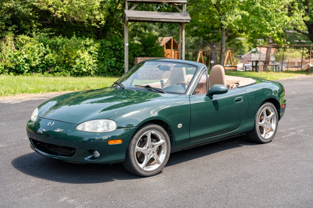 2001 Mazda NB MX-5 Miata - Image 2 of 31
