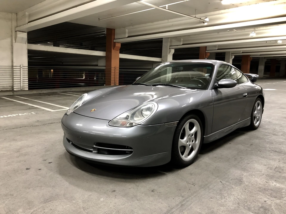 2001 Porsche 996 Carrera - Image 8 of 31