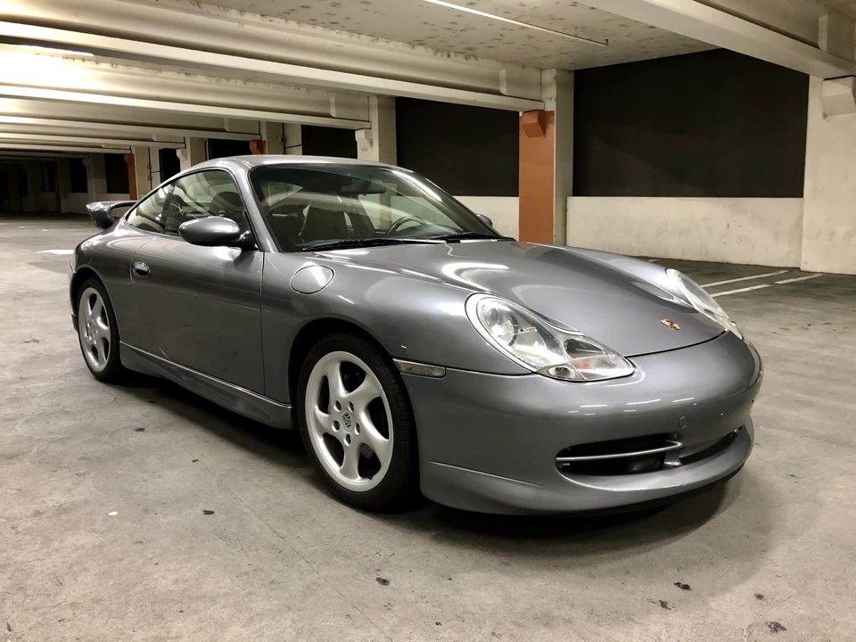 2001 Porsche 996 Carrera - Image 3 of 31