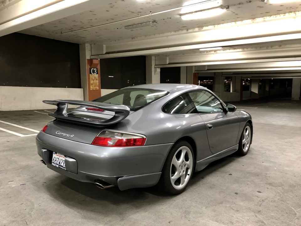 2001 Porsche 996 Carrera - Image 22 of 31