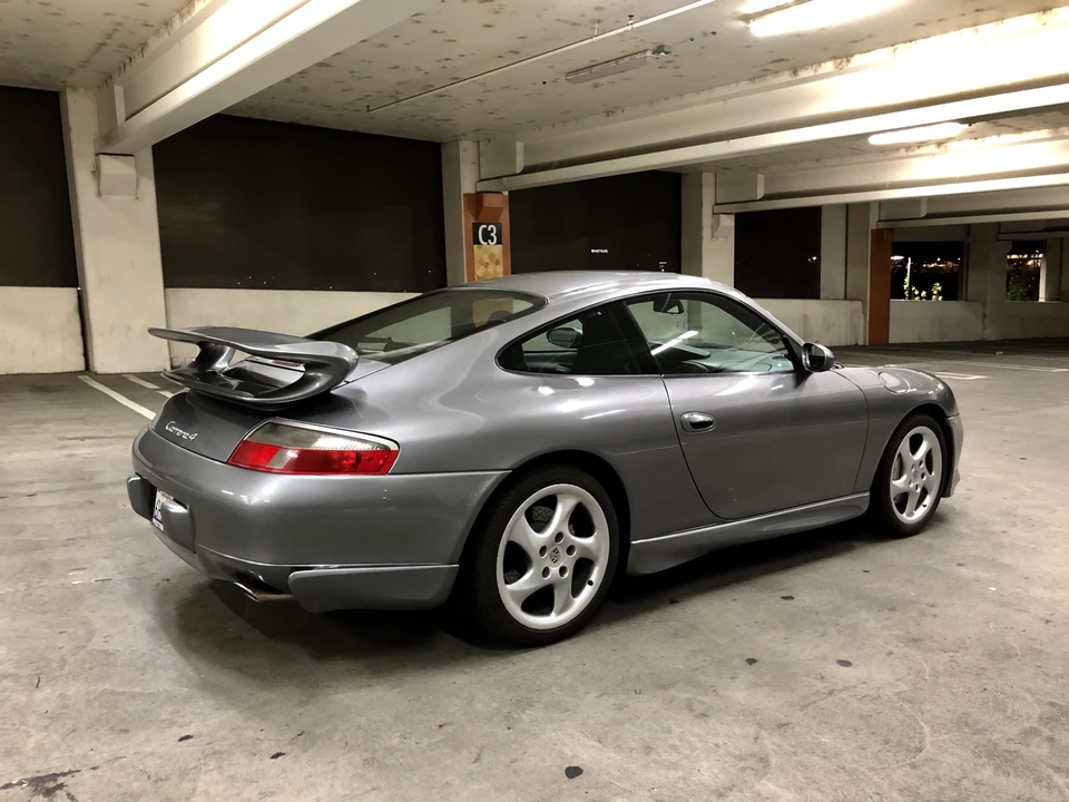 2001 Porsche 996 Carrera - Image 23 of 31