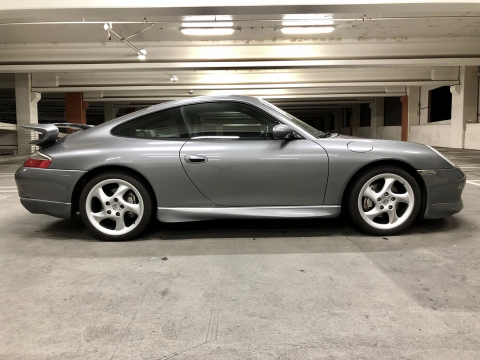 2001 Porsche 996 Carrera - Image 27 of 31