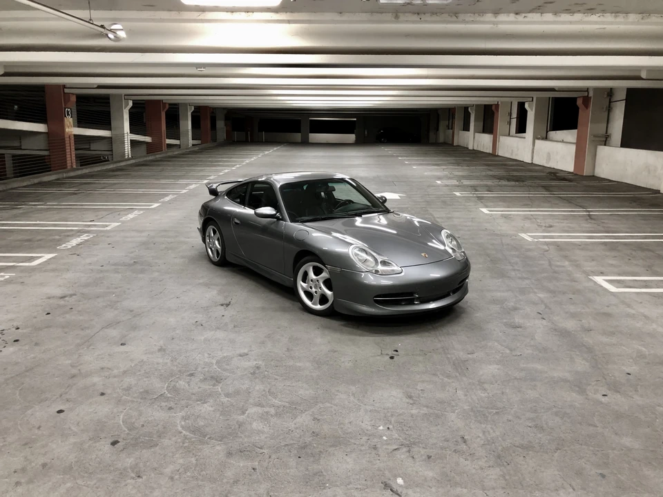 2001 Porsche 996 Carrera - Image 5 of 31