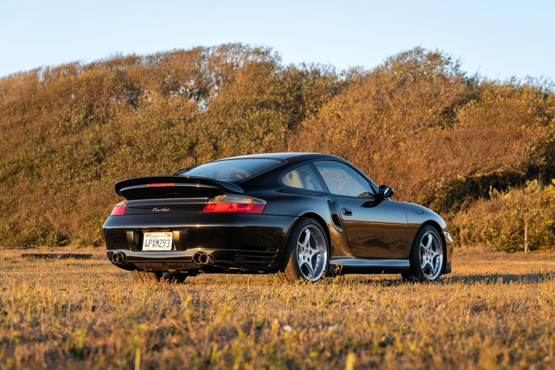 2001 Porsche 996 Turbo - Image 14 of 31