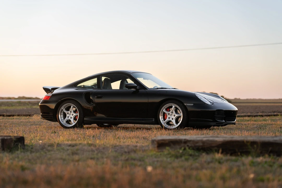 2001 Porsche 996 Turbo - Image 18 of 31
