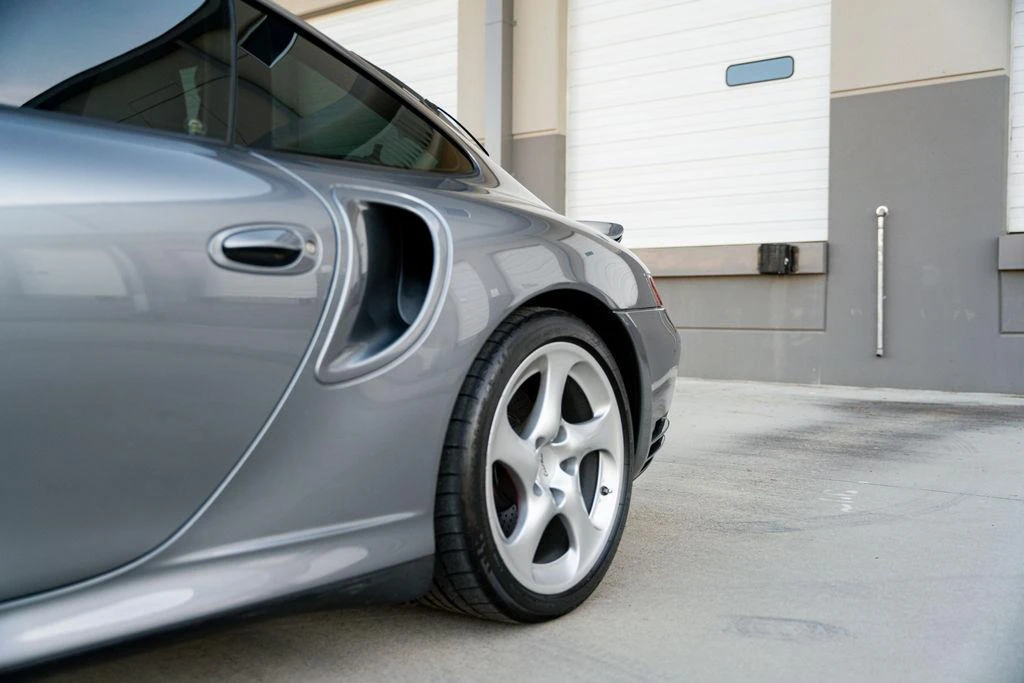 2001 Porsche 996 Turbo - Image 18 of 31