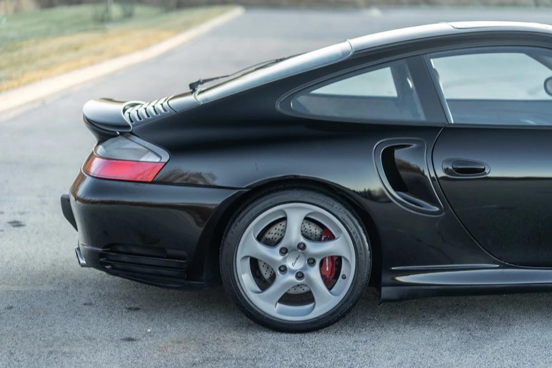 2001 Porsche 996 Turbo - Image 29 of 31