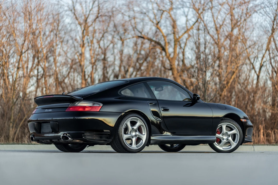 2001 Porsche 996 Turbo - Image 15 of 31